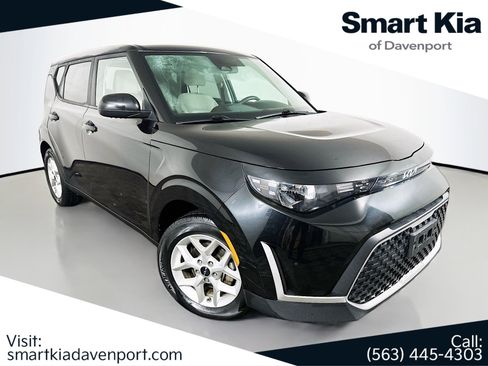 Certified 2023 Kia Soul LX w/ LX Technology Package image 1