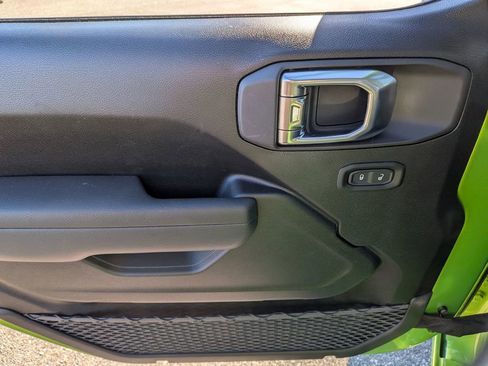 New 2026 Jeep Gladiator Sport image 14