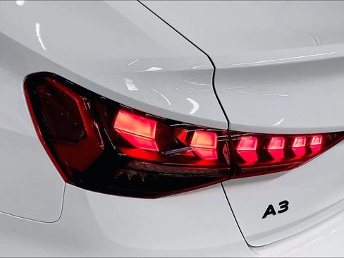 Certified 2025 Audi A3 2.0T Premium Plus w/ Premium Plus Package image 31