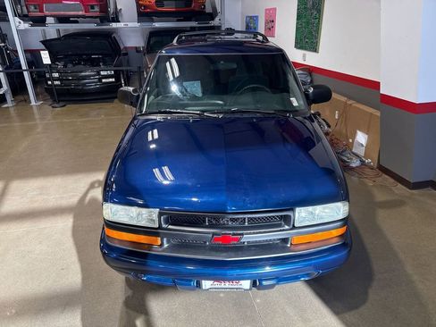 Used 2002 Chevrolet Blazer LS w/ Preferred Equipment Group image 33