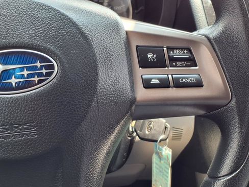 Used 2015 Subaru Forester 2.5i Premium AWD/4WD image 17