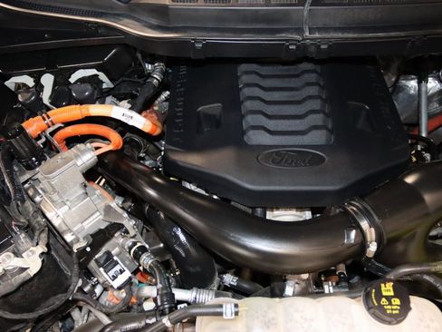 Used 2022 Ford F150 XLT w/ Equipment Group 302A High image 86