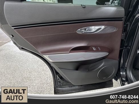 Used 2022 Genesis GV70 2.5T w/ Advanced Package image 16