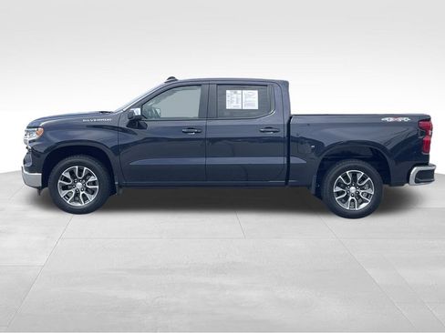 Used 2024 Chevrolet Silverado 1500 LT AWD/4WD image 7