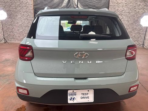 New 2026 Hyundai Venue SEL FWD image 6