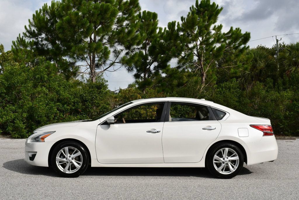 Used 2015 Nissan Altima 2.5 SL w/ Moonroof Package FWD image 26