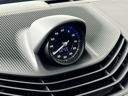 Certified 2023 Porsche Taycan GTS AWD/4WD image 17