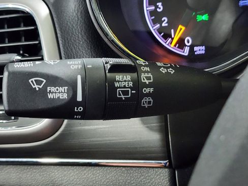 Used 2021 Jeep Grand Cherokee Limited AWD/4WD image 16