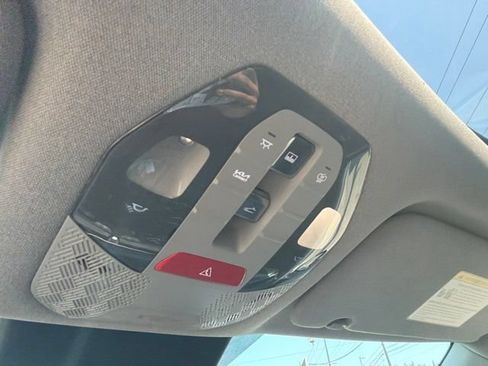 Used 2024 Kia EV9 Wind AWD/4WD image 32