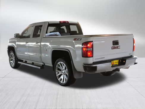 Used 2018 GMC Sierra 1500 SLE image 5