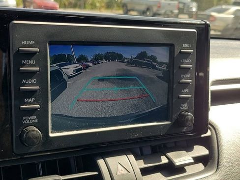 Used 2019 Toyota RAV4 LE image 26