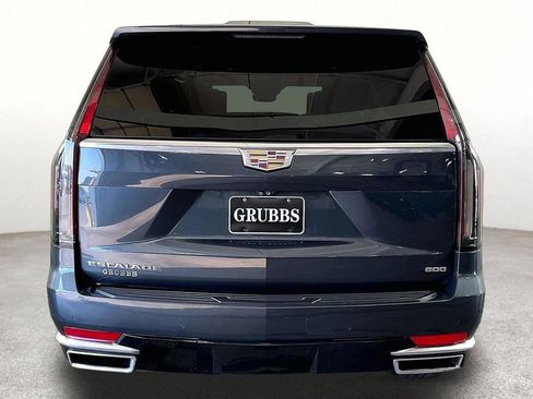 Used 2021 Cadillac Escalade Premium Luxury w/ LPO, Illumination Package AWD/4WD image 5