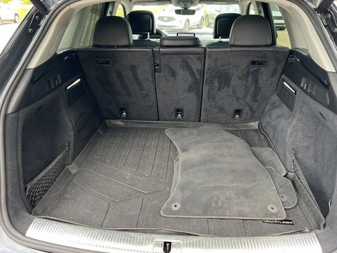 Used 2019 Audi Q5 Prestige image 29