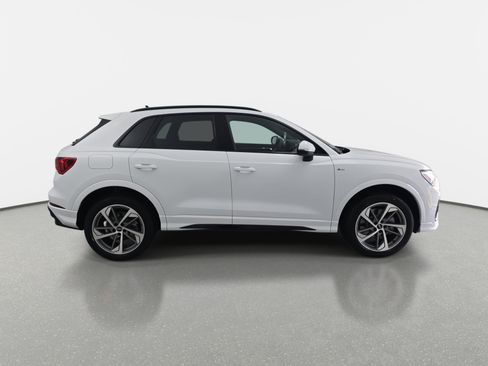 New 2025 Audi Q3 2.0T Premium image 4