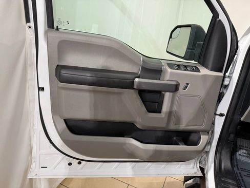 Used 2019 Ford F150 XLT w/ Equipment Group 302A Luxury image 14