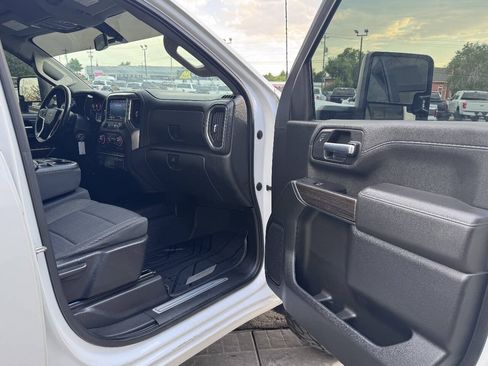 Used 2022 Chevrolet Silverado 2500 LT w/ Fleet Comfort Package AWD/4WD image 20