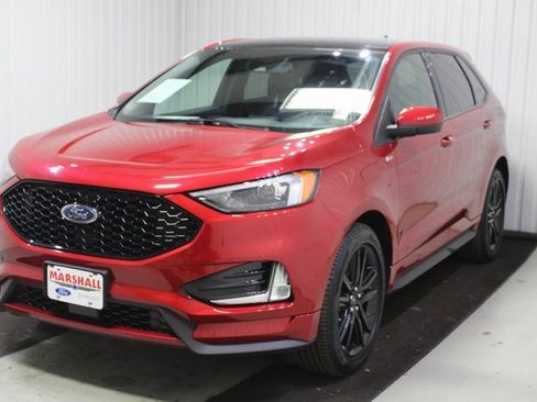 Used 2022 Ford Edge ST-Line image 3