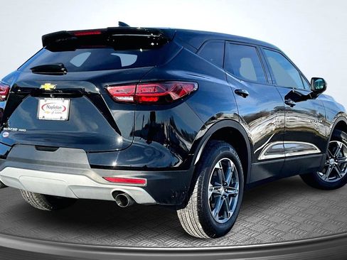 Used 2023 Chevrolet Blazer LT w/ Driver Confidence Package image 2