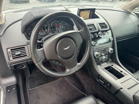 Used 2015 Aston Martin V8 Vantage GT RWD image 23