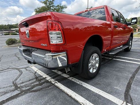Used 2024 RAM 2500 Big Horn w/ Bed Utility Group AWD/4WD image 5