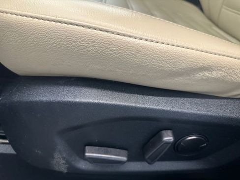 Used 2021 Ford Edge SEL w/ Convenience Package AWD/4WD image 19