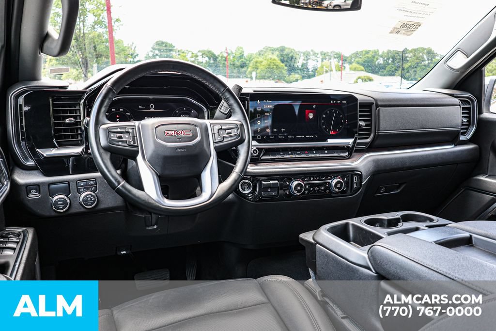 Used 2025 GMC Sierra 1500 SLT RWD image 26