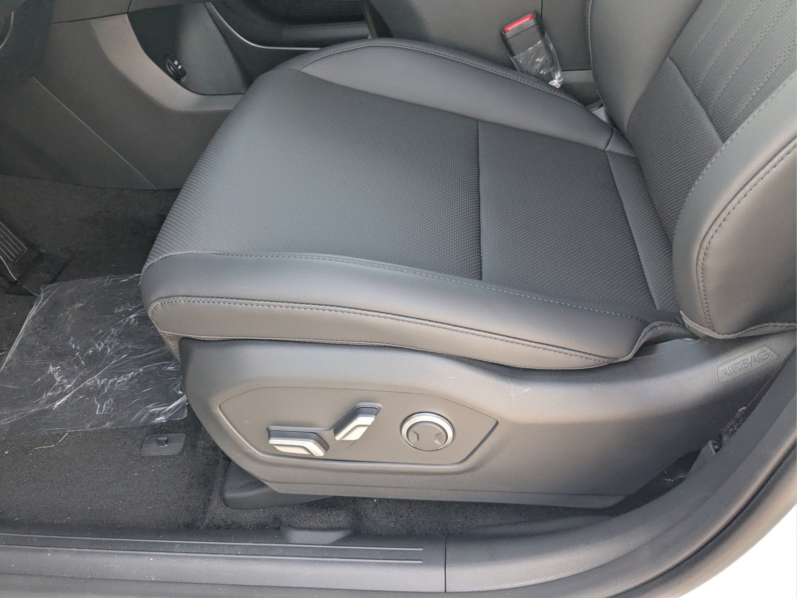 New 2027 Hyundai Santa Fe SEL FWD image 25