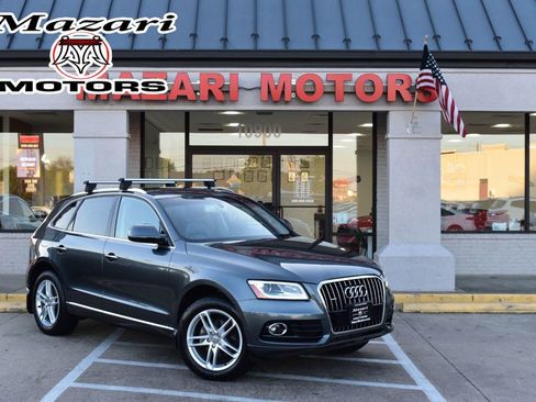 Used 2017 Audi Q5 2.0T Premium Plus w/ Technology Package image 1