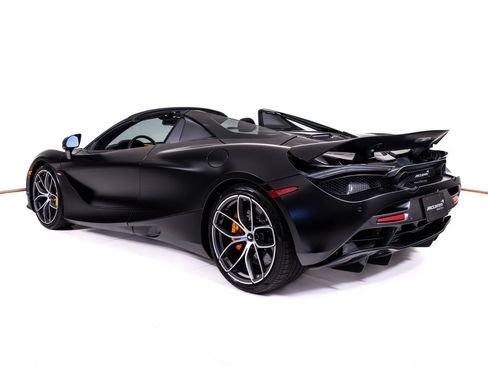 Used 2022 McLaren 720S Spider RWD image 5