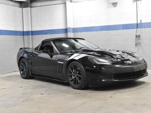 Used 2010 Chevrolet Corvette Grand Sport w/ Preferred Equipment Group RWD image 20