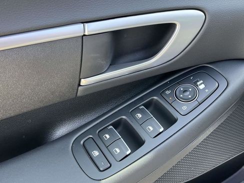 New 2026 Hyundai Sonata SE FWD image 13