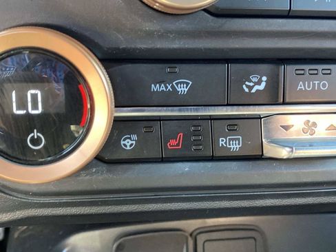 Used 2024 Ford Bronco Badlands AWD/4WD image 26