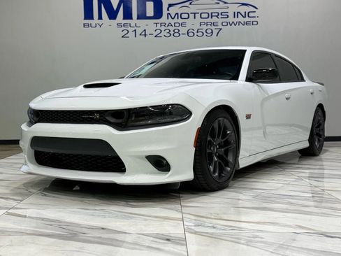 Used 2023 Dodge Charger Scat Pack w/ Plus Group image 2