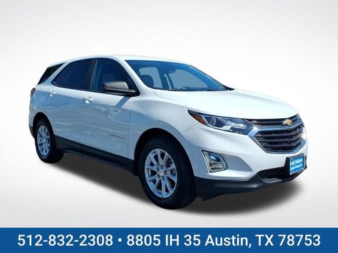 Used 2021 Chevrolet Equinox LS w/ LS Convenience Package FWD image 1