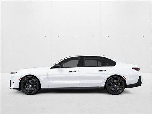 New 2027 BMW 740i xDrive w/ Executive Package AWD/4WD image 2
