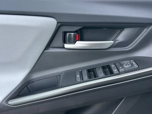 New 2026 Subaru Solterra AWD/4WD image 8