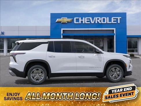 New 2026 Chevrolet Traverse LT w/ Driver Confidence Package image 5