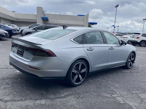 Used 2024 Honda Accord Sport image 5