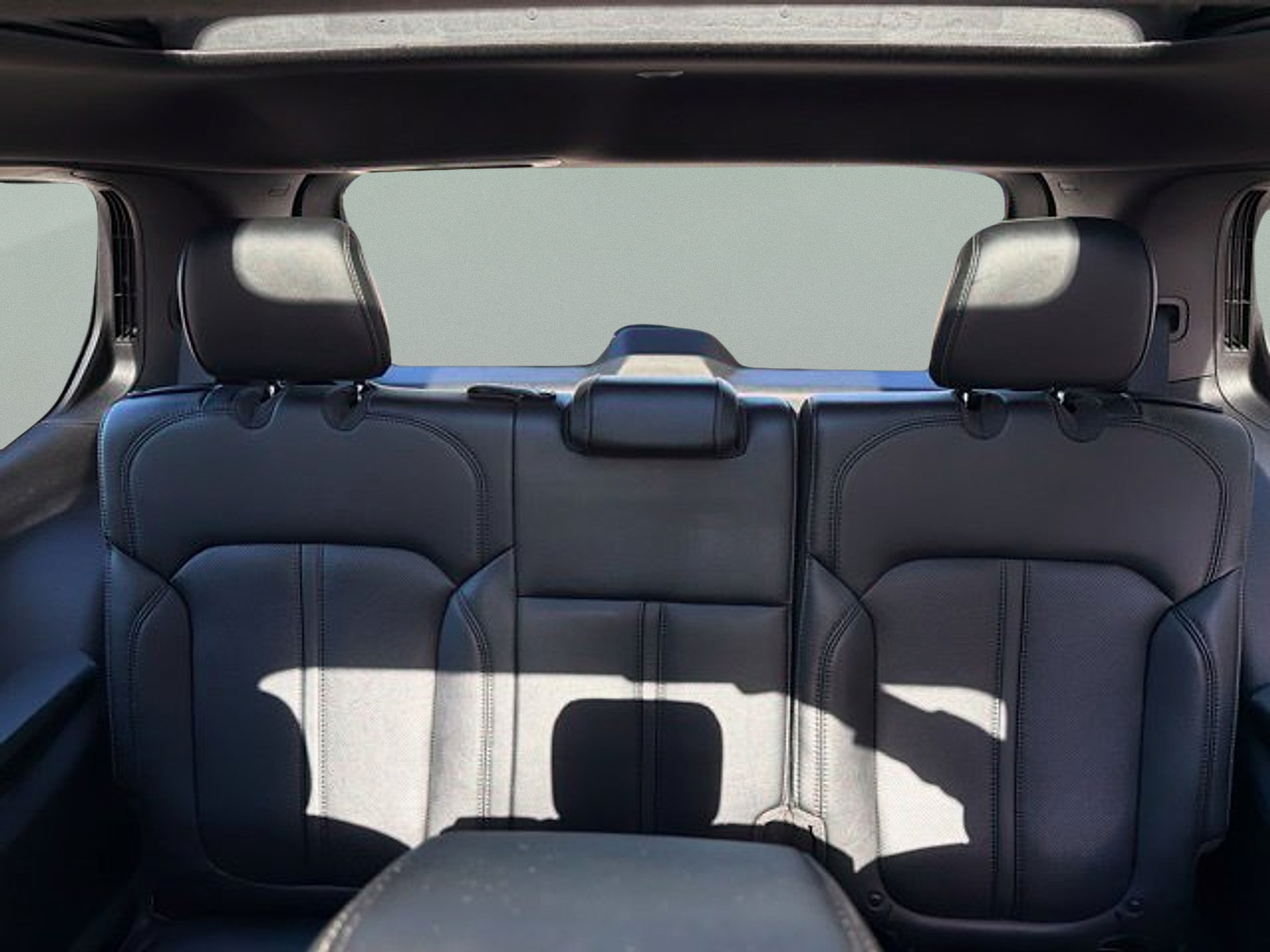 Used 2023 Jeep Wagoneer Series II AWD/4WD image 16