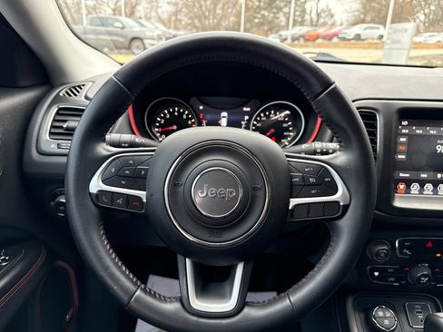 Used 2018 Jeep Compass Trailhawk image 14