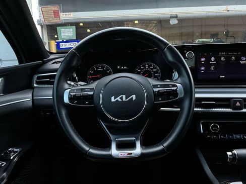 Used 2022 Kia K5 GT-Line image 37
