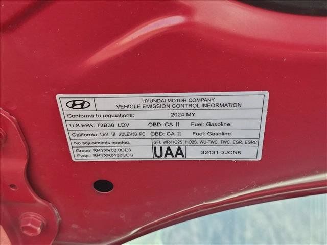 Used 2024 Hyundai Elantra SEL w/ Convenience Package FWD image 26