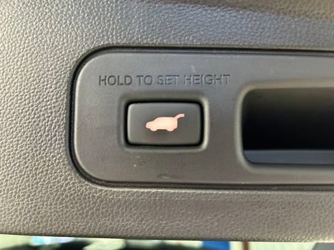 Used 2025 Acura MDX SH-AWD w/ Technology Package image 22
