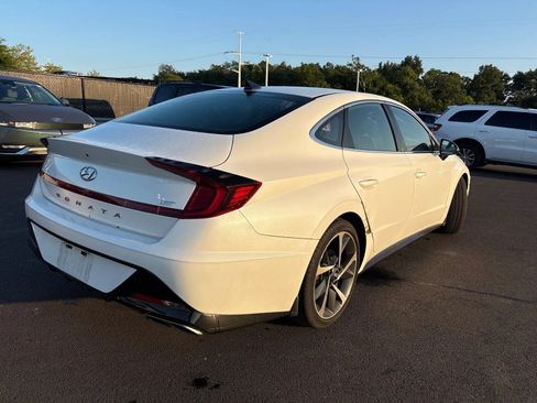 Used 2021 Hyundai Sonata SEL Plus w/ Winter Weather Package FWD image 2