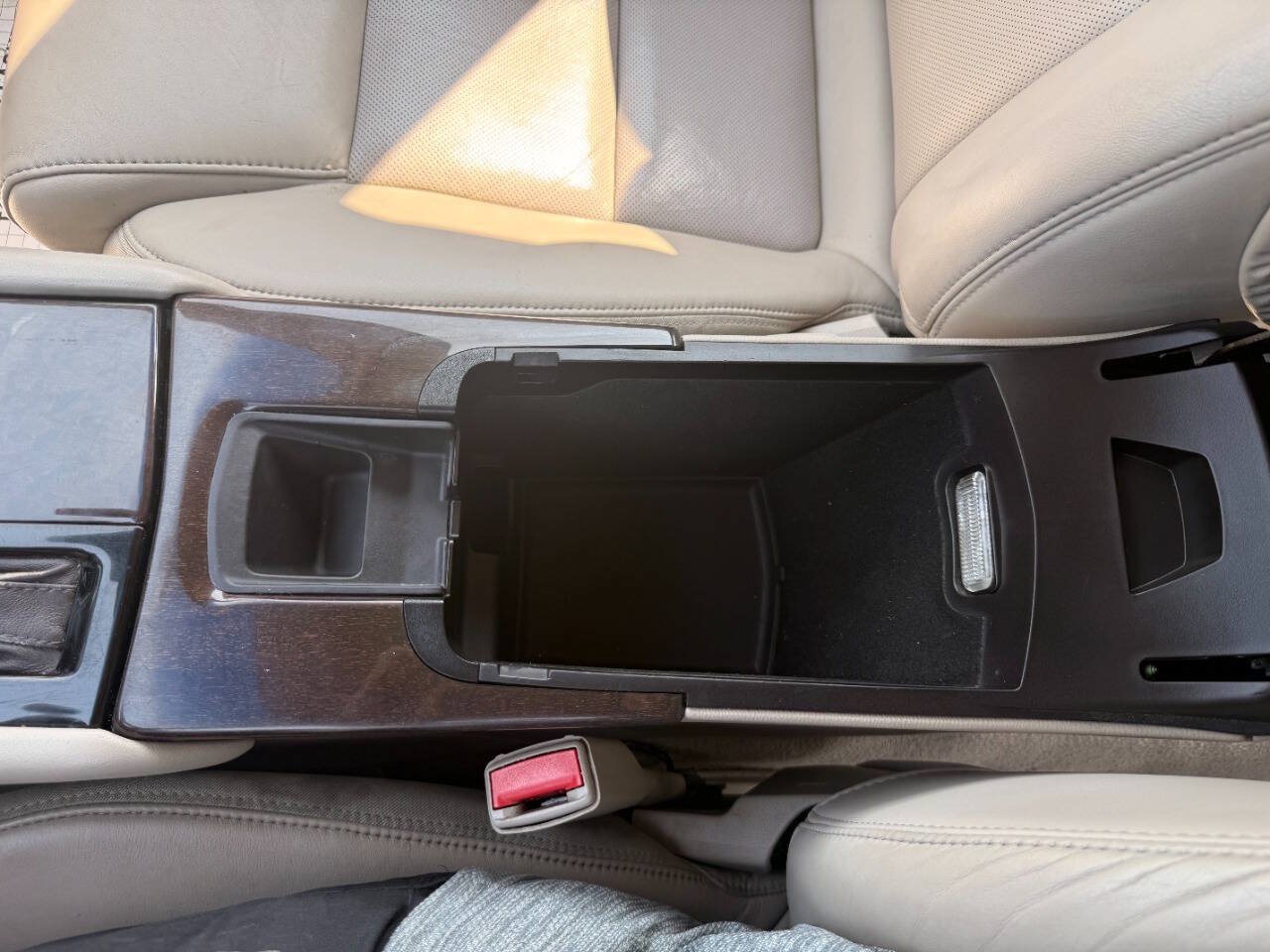 Used 2015 Cadillac XTS Limousine FWD image 49