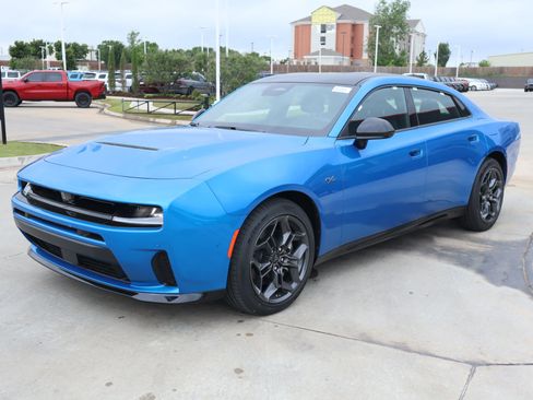 New 2026 Dodge Charger R/T AWD/4WD image 10