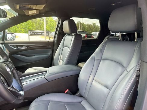 Used 2023 Buick Enclave Essence w/ Sport Touring Edition AWD/4WD image 8