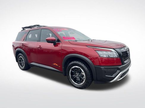 Certified 2024 Nissan Pathfinder Rock Creek image 3