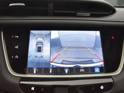 Used 2023 Cadillac XT5 Sportv w/ Technology Package AWD/4WD image 21