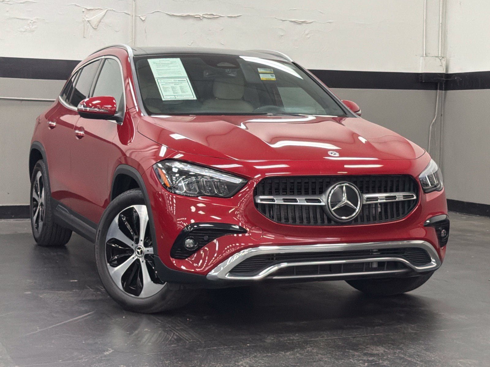 Certified 2026 Mercedes-Benz GLA 250 image 2